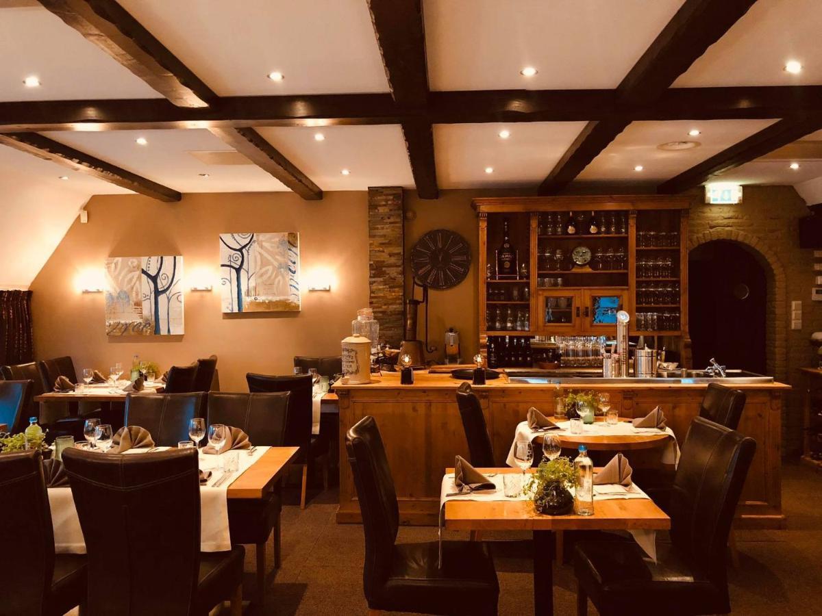 - Restaurant - Cafe- Geertien Hotel 3*